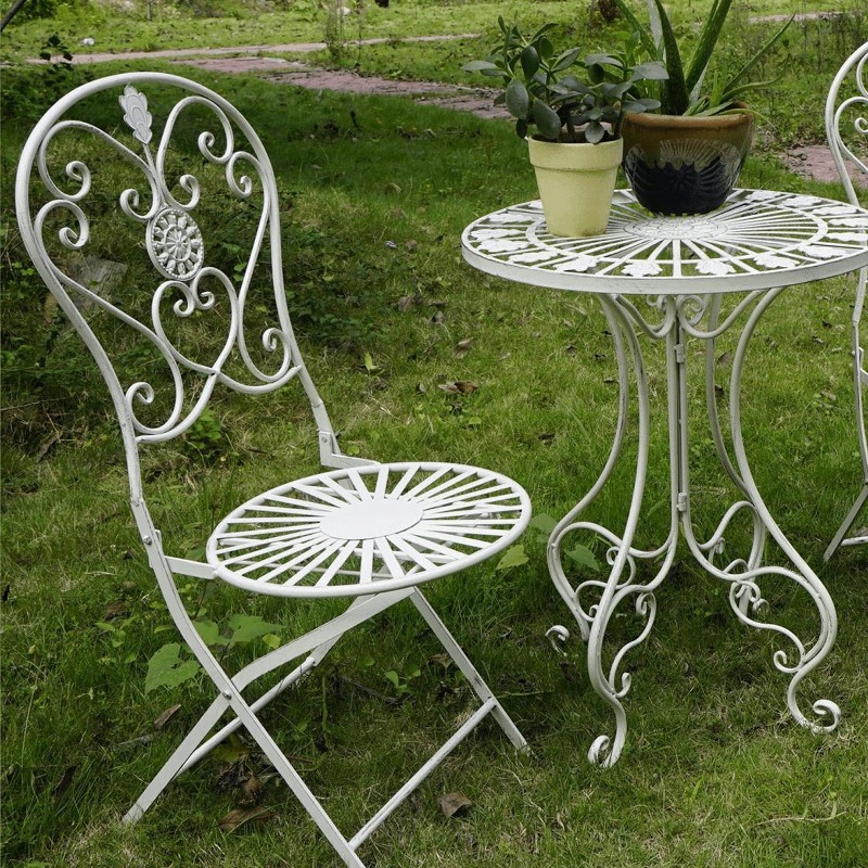 Französische Vintage-Eisen-Tis – Outdoor Furniture Cafe Bewertung und Preis